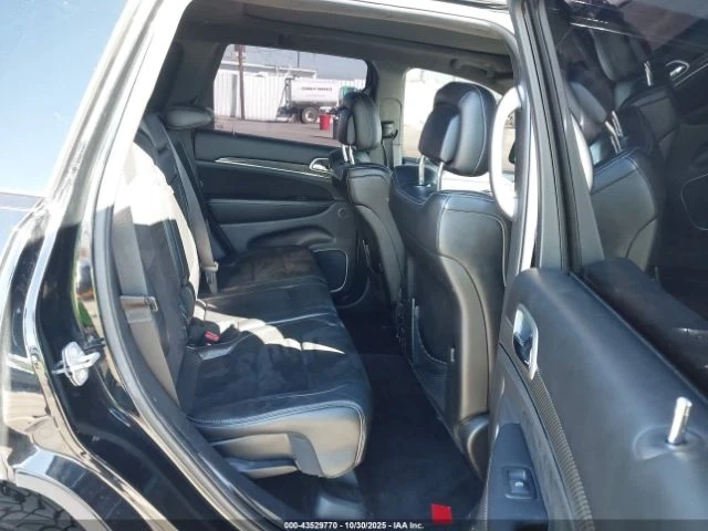 Jeep Grand cherokee SRT* AWD* 6.4* ПОДГРЕВ* ОБДУХВАНЕ* АЛКАНТАРА* ПАНО - автомобили, коли, обяви за нови и употребявани 7