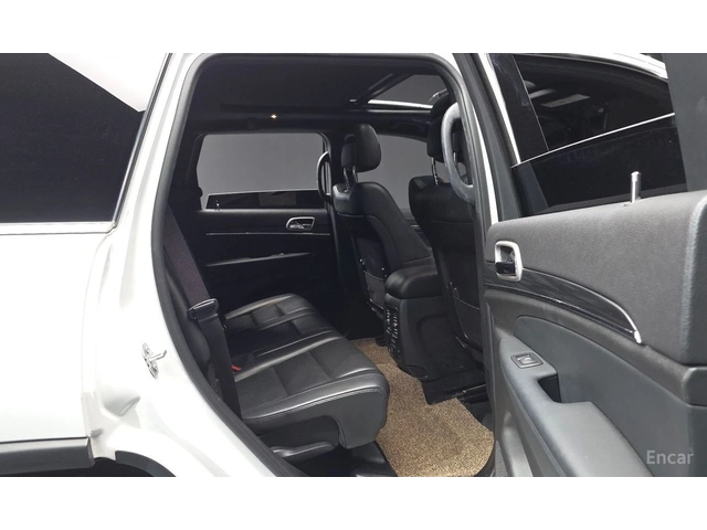 Jeep Grand cherokee 3.6* V6* 8ZF* LIMITED* ПОДГРЕВ* ОБДУХВАНЕ* 360КАМЕ - автомобили, коли, обяви за нови и употребявани 13