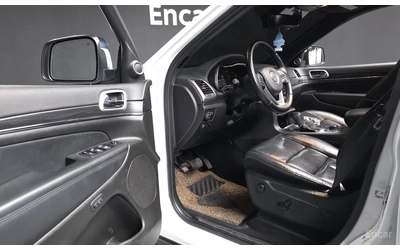 jeep-grand-cherokee - 4