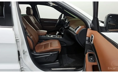Jeep Grand cherokee SUMMMIT / ВЪЗДУХ / ОБДУХ / ПАНО / ДИСТРОНИК - автомобили, коли, обяви за нови и употребявани 12