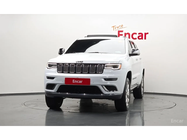 Jeep Grand cherokee 3.6 V6| 4x4Summit| Пано| Дистроник| Въздушно окачв - автомобили, коли, обяви за нови и употребявани 1