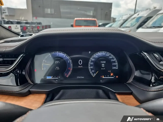 Jeep Grand cherokee Summit Reserve* МАСАЖ* 6места* V8 HEMI* FULL - автомобили, коли, обяви за нови и употребявани 5