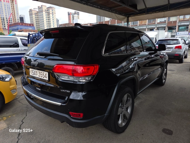 Jeep Grand cherokee 2016 3.6 LIMITED 4X4* ОБДУХВАНЕ - автомобили, коли, обяви за нови и употребявани 4