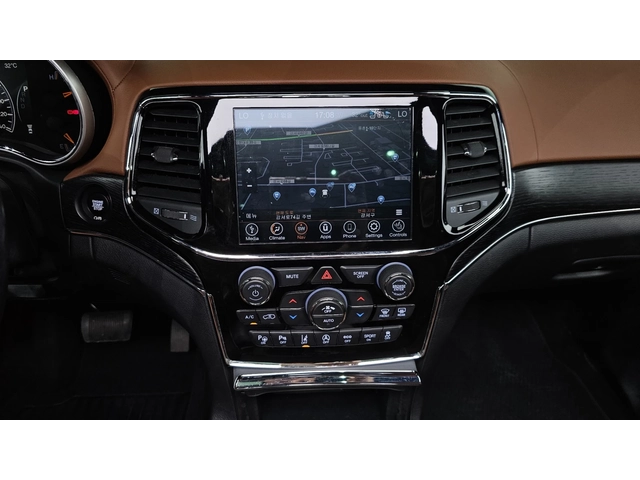 Jeep Grand cherokee 3.6 Summit - автомобили, коли, обяви за нови и употребявани 12