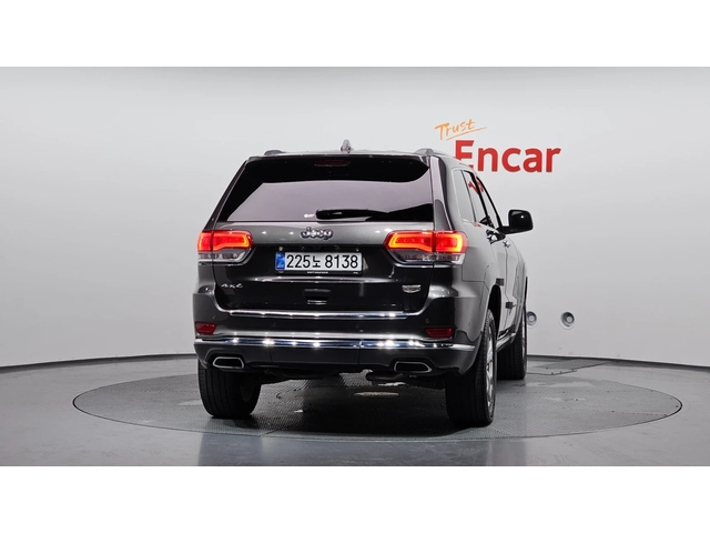 Jeep Grand cherokee 3.6 Summit - автомобили, коли, обяви за нови и употребявани 3
