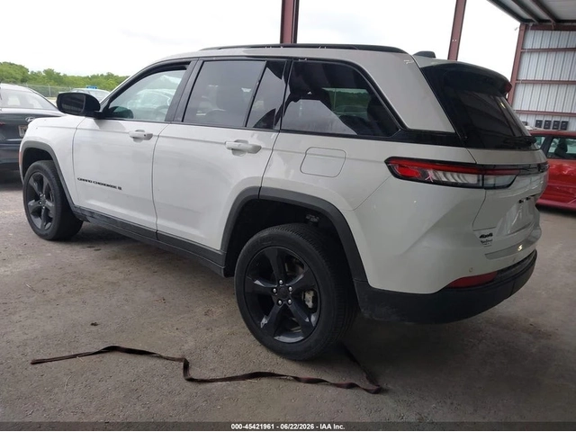 Jeep Grand cherokee Altitude X 4x4 - автомобили, коли, обяви за нови и употребявани 2