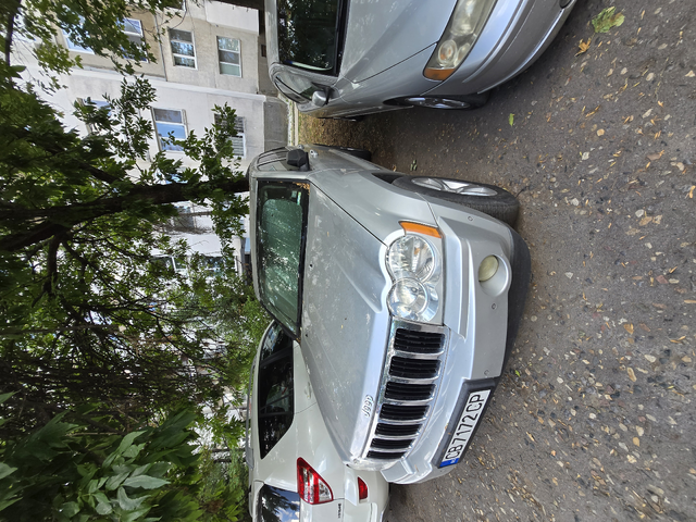 Jeep Grand cherokee джип - автомобили, коли, обяви за нови и употребявани 1