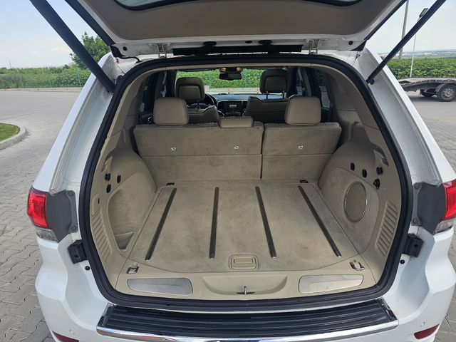 Jeep Grand cherokee Overland - автомобили, коли, обяви за нови и употребявани 15