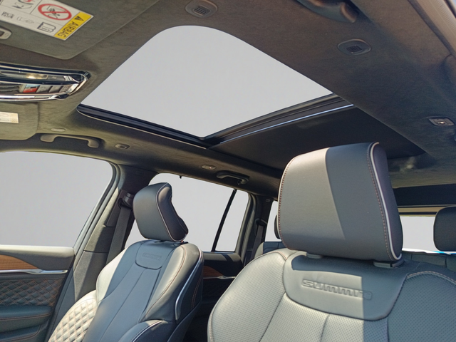 Jeep Grand Cherokee SUMMIT - автомобили, коли, обяви за нови и употребявани 16