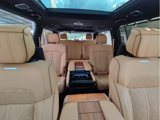 Jeep Grand Wagoneer SERIES III, 6+ 1 МЕСТА - автомобили, коли, обяви за нови и употребявани 13