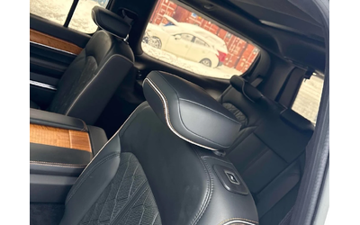 Jeep Grand Wagoneer * Series III * CARFAX * ЦЕНА ДО БГ - автомобили, коли, обяви за нови и употребявани 12