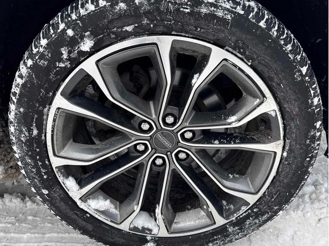 Jeep Grand Wagoneer * Series III * CARFAX * ЦЕНА ДО БГ - автомобили, коли, обяви за нови и употребявани 5