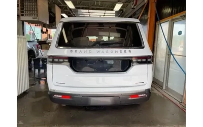 jeep-grand-wagoneer - 4