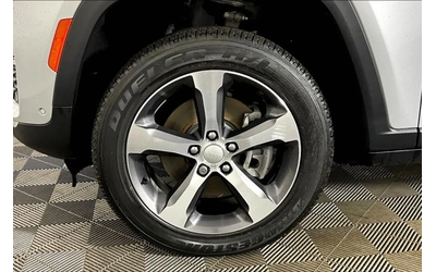 Jeep Wagoneer Grand Cherokee 4xe - автомобили, коли, обяви за нови и употребявани 7