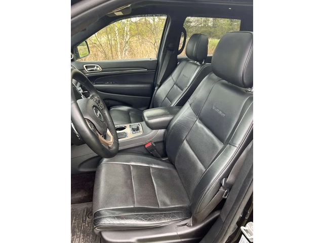 Jeep Wagoneer Summit - автомобили, коли, обяви за нови и употребявани 7