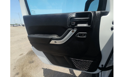 Jeep Wrangler 2016* SAHARA* ДЪЛГА БАЗА* 73 000КМ* 3.6 - автомобили, коли, обяви за нови и употребявани 13