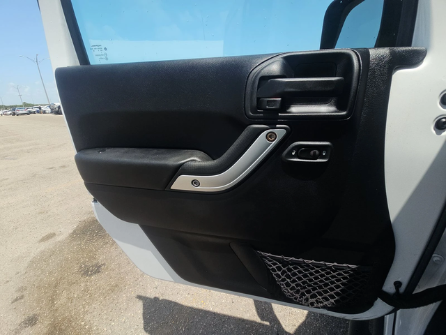 Jeep Wrangler 2016* SAHARA* ДЪЛГА БАЗА* 73 000КМ* 3.6 - автомобили, коли, обяви за нови и употребявани 13