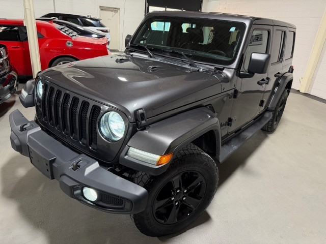 Jeep Wrangler 2.0L 4cyl 4WD - автомобили, коли, обяви за нови и употребявани 0