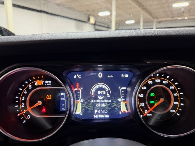 Jeep Wrangler 2.0L 4cyl 4WD - автомобили, коли, обяви за нови и употребявани 8