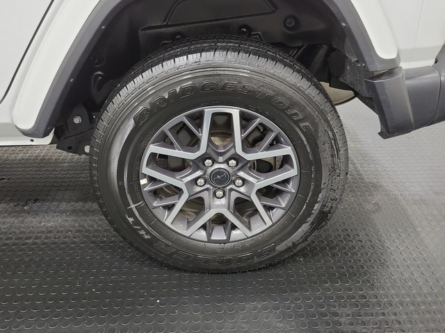 Jeep Wrangler 2.0L 4cyl 4WD - автомобили, коли, обяви за нови и употребявани 19