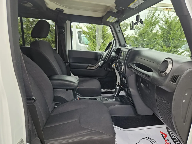 Jeep Wrangler 3.6i-290kc= АВТОМАТ= ДЪЛГА БАЗА= КЛИМАТИК - автомобили, коли, обяви за нови и употребявани 14