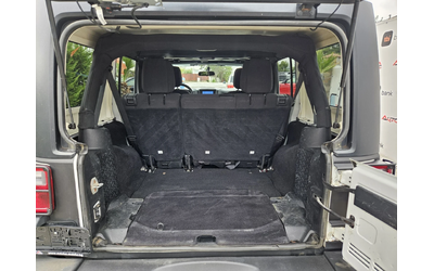 Jeep Wrangler 3.6i-290kc= АВТОМАТ= ДЪЛГА БАЗА= КЛИМАТИК - автомобили, коли, обяви за нови и употребявани 9