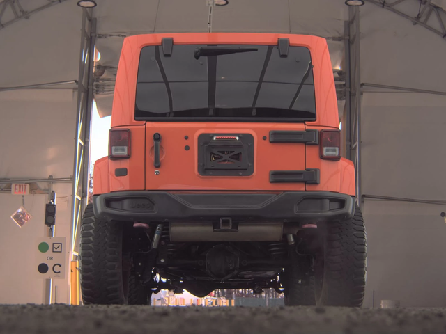 Jeep Wrangler Unlimited Rubicon Hard Rock Edition - автомобили, коли, обяви за нови и употребявани 4