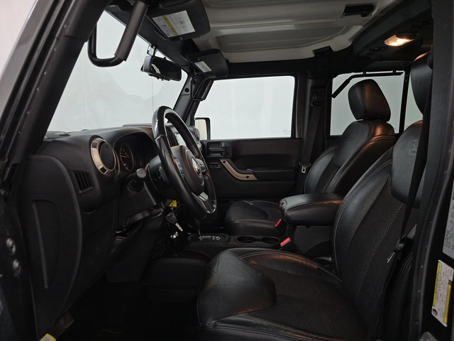 Jeep Wrangler Unlimited 75th Anniversary Edition - автомобили, коли, обяви за нови и употребявани 6