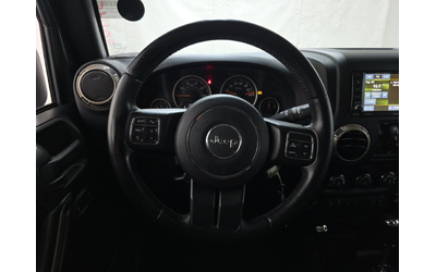 Jeep Wrangler Unlimited 75th Anniversary Edition - автомобили, коли, обяви за нови и употребявани 7