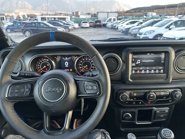 Jeep Wrangler 3.6 V6 290cv - автомобили, коли, обяви за нови и употребявани 13