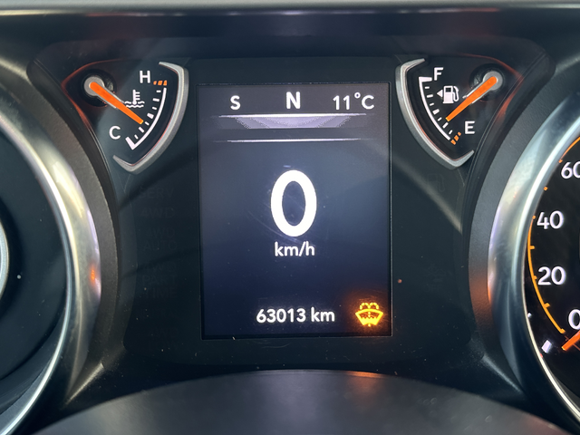 Jeep Wrangler 3.6 V6 290cv - автомобили, коли, обяви за нови и употребявани 16