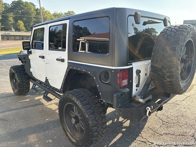 Jeep Wrangler Unlimited Sahara - автомобили, коли, обяви за нови и употребявани 5