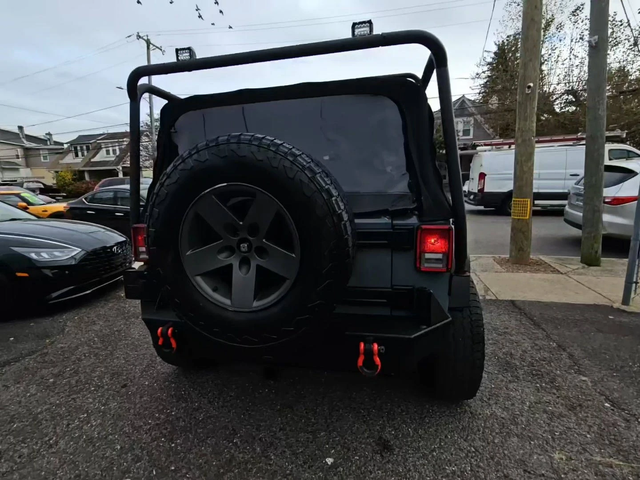 Jeep Wrangler Sport - автомобили, коли, обяви за нови и употребявани 2