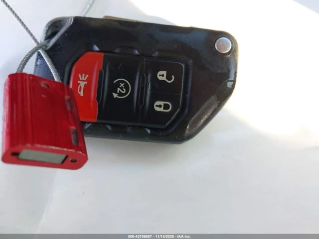 Jeep Wrangler Rubicon - автомобили, коли, обяви за нови и употребявани 9