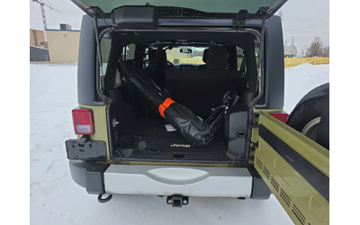 Jeep Wrangler Unlimited Sahara С РЕГИСТРАЦИЯ & АВТО КРЕДИТ - автомобили, коли, обяви за нови и употребявани 12