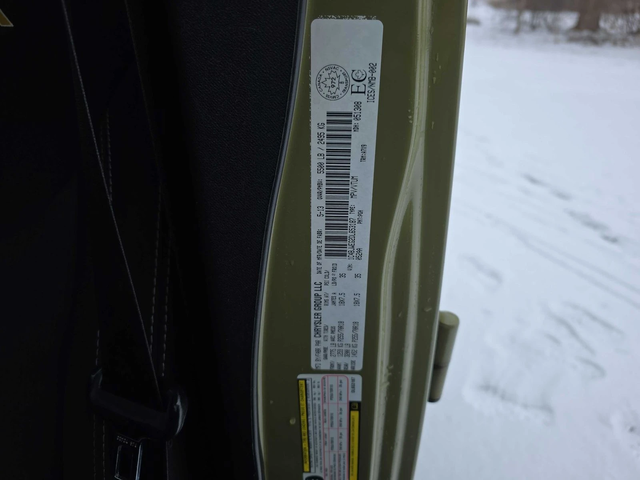 Jeep Wrangler Unlimited Sahara С РЕГИСТРАЦИЯ & АВТО КРЕДИТ - автомобили, коли, обяви за нови и употребявани 13