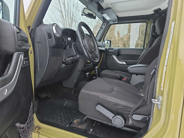 Jeep Wrangler Unlimited Sahara С РЕГИСТРАЦИЯ & АВТО КРЕДИТ - автомобили, коли, обяви за нови и употребявани 5