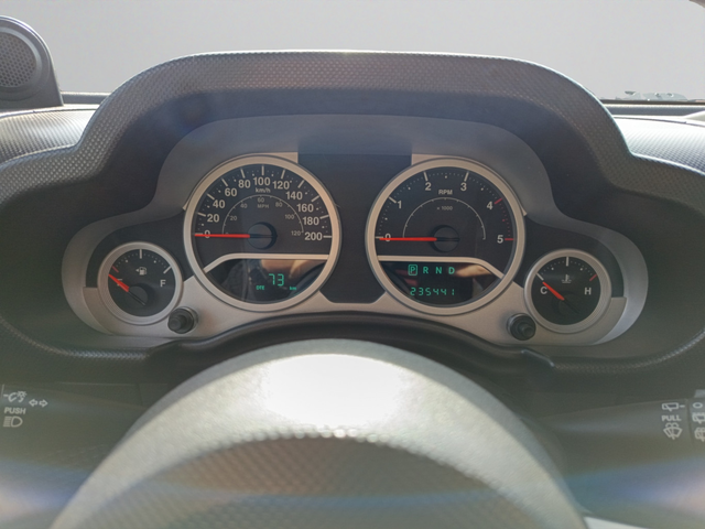 Jeep Wrangler - автомобили, коли, обяви за нови и употребявани 8