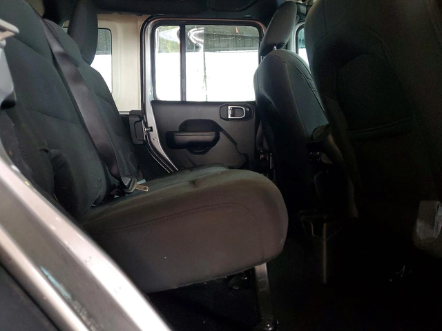 Jeep Wrangler 3.6* UNLIMITED SPORT* РЕАЛНИ КМ - автомобили, коли, обяви за нови и употребявани 9