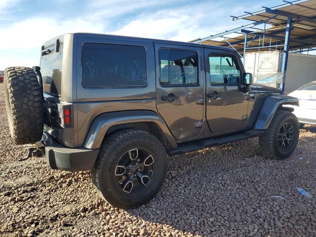 Jeep Wrangler 3.6* UNLIMITED SAHARA - автомобили, коли, обяви за нови и употребявани 4