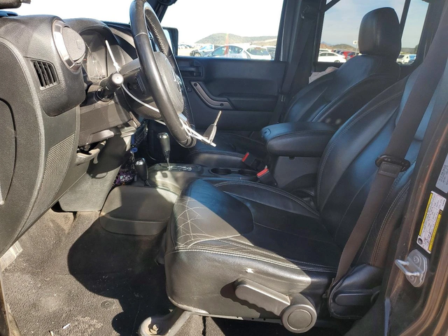 Jeep Wrangler 3.6* UNLIMITED SAHARA - автомобили, коли, обяви за нови и употребявани 7