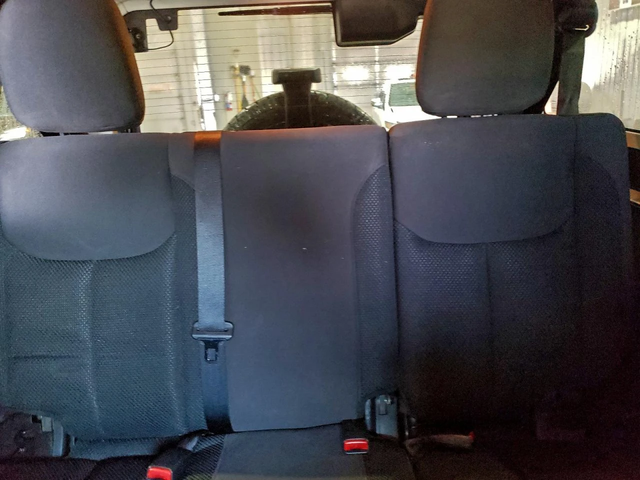 Jeep Wrangler 3.6* UNLIMITED SPORT* РЕАЛНИ КМ - автомобили, коли, обяви за нови и употребявани 8