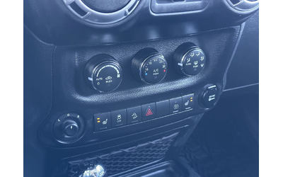 Jeep Wrangler SAHARA| ДЪЛГА БАЗА| КОЖА| V6| BRIDGESTONE| - автомобили, коли, обяви за нови и употребявани 10