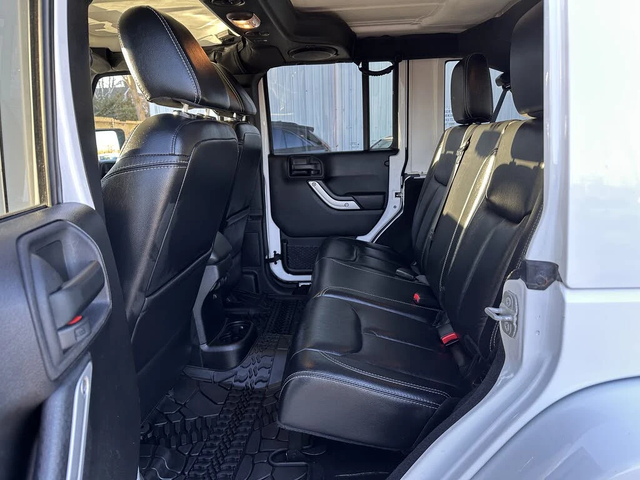 Jeep Wrangler SAHARA| ДЪЛГА БАЗА| КОЖА| V6| BRIDGESTONE| - автомобили, коли, обяви за нови и употребявани 14