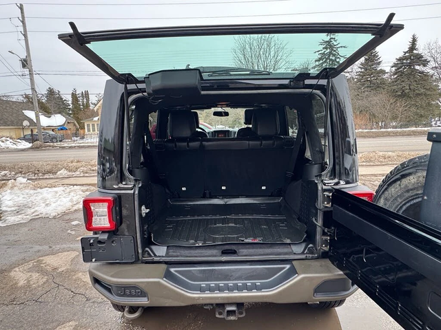 Jeep Wrangler Sahara 75th Anniversary 4WD| CARFAX| КРАЙНА ЦЕНА - автомобили, коли, обяви за нови и употребявани 14