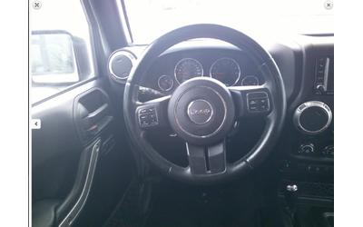 Jeep Wrangler UNLIMITED* SAHARA* 3.6* V6* - автомобили, коли, обяви за нови и употребявани 11