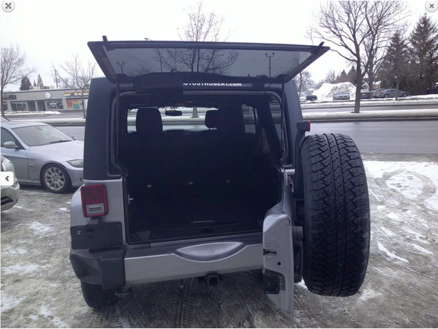 Jeep Wrangler UNLIMITED* SAHARA* 3.6* V6* - автомобили, коли, обяви за нови и употребявани 13