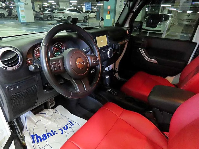 Jeep Wrangler RUBIKON* 2DR* пиезо-инжектори* КРАЙНА ЦЕНА - автомобили, коли, обяви за нови и употребявани 4