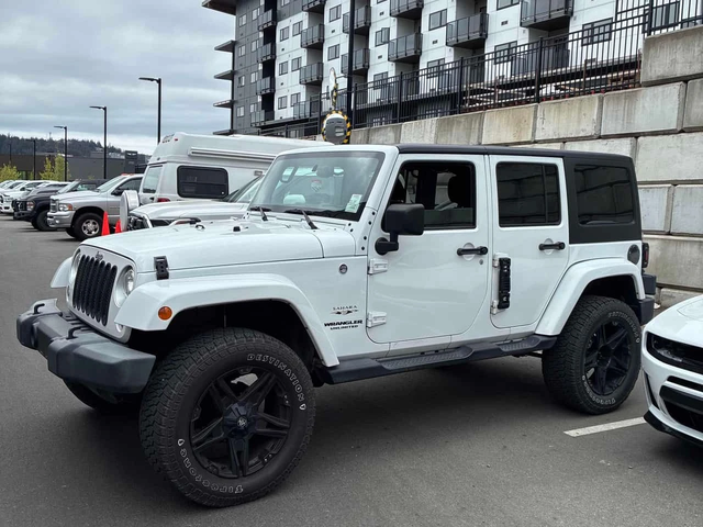 Jeep Wrangler * Sahara * 2 КЛЮЧА* PANO* KEYLESS* - автомобили, коли, обяви за нови и употребявани 1