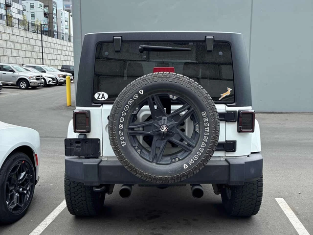 Jeep Wrangler * Sahara * 2 КЛЮЧА* PANO* KEYLESS* - автомобили, коли, обяви за нови и употребявани 3